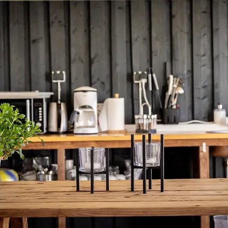 Prangli kodumajutus Idaotsa