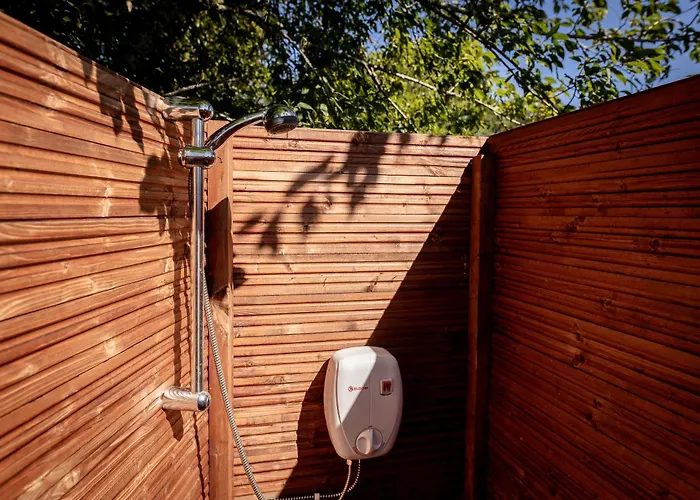 Prangli kodumajutus * Idaotsa