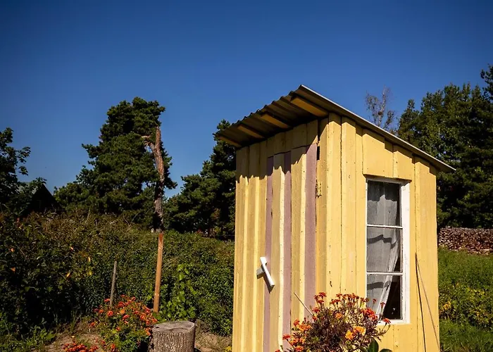 Prangli kodumajutus * Idaotsa